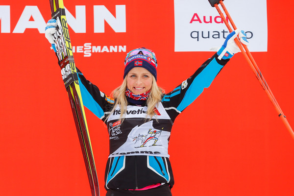 Foto: zimbio.com globusTherese+Johaug+FIS+Nordic+World+Cup+Men+Women+Emq78MSiiE_l