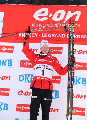 Fantastický Johannes Thingnes Boe suverénne vyhral rýchlostné preteky