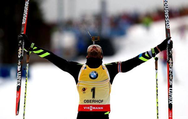 Vo vytrvalostných pretekoch triumf Fourcada, Semionov novým držiteľom červeného trička