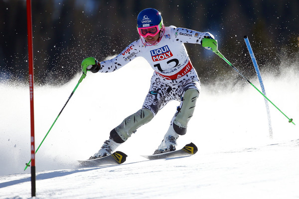Parádna Veronika Velez-Zuzulová druhá v slalome SP v Aare