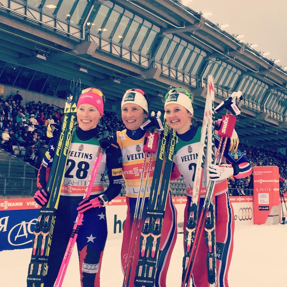 Šprint voľne SP v behu na lyžiach v Lahti pre Bjoergenovú a Brandsdala
