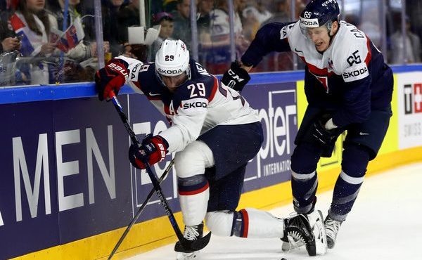 Slováci na úvod turnaja v Augsburgu proti USA víťazne