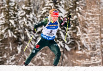 Verfolgungssieg für Laura Dahlmeier!