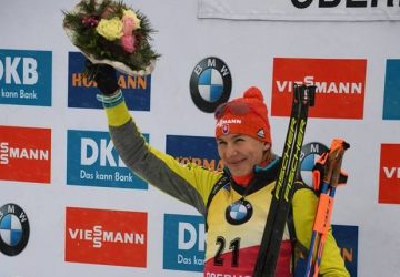 Unangefochtene Siegerin im Sprint ist Anastasiya Kuzmina