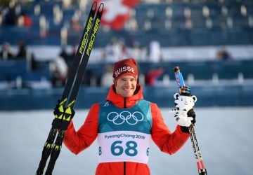 ZOH Pjongčang: Dario Cologna sa zapísal do histórie tretím zlatom na pätnástke za sebou