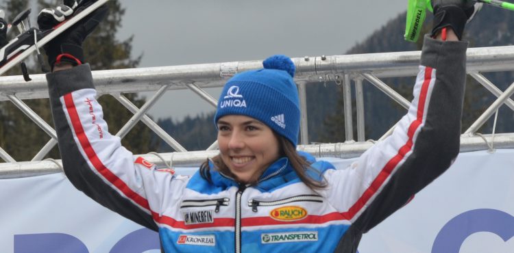 Skvelá Petra Vlhová vybojovala na úvod sezóny v “obráku” v Söldene pódium