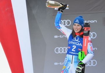 Skvelá Petra Vlhová skončila v slalome SP v Killingtone na pódiu