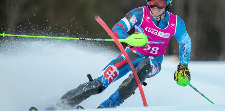 Teo Žampa vyhral v juniorských pretekoch obrovského slalomu