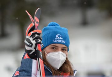 Petra Vlhová má za sebou prvý tréning zjazdu. Na najlepšie zatiaľ stráca
