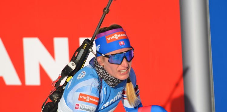 Slovenské biatlonistky minuli v šprinte iba jeden terč. Bátovská Fialková v najlepšej dvadsiatke