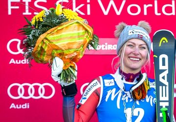 Finále SP Courchevel: Ragnhild Mowinckelová vyhrala super-G, Mikaela Shiffrinová má veľký glóbus