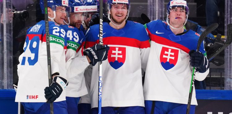 Slovensko vo štvrťfinále majstrovstiev sveta podľahlo domácim Fínom