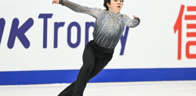 Krasokorčuľovanie NHK Trophy: Na domácom ľade zvíťazil Šoma Uno