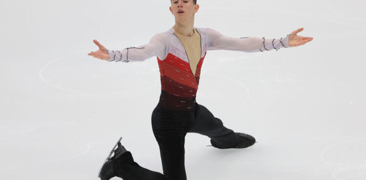 ME v krasokorčuľovaní: Adam Hagara s čistou jazdou tesne za top 10