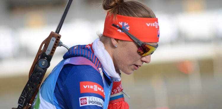 Anastasia Kuzminová odštartovala sezónu sľubným výsledkom v šprinte v Sjusjoene