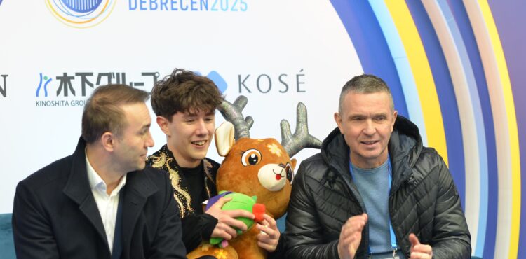 Štartová listina – ME krasokorčuľovanie Sheffield – voľné jazdy – muži: Adam Hagara nastúpi zo 14. miesta