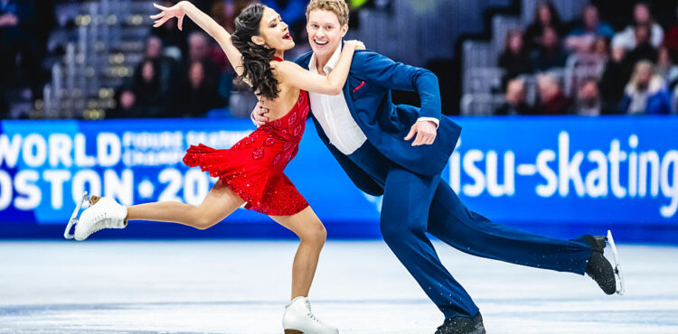 MS v krasokorčuľovaní: Zlato si vyjazdila Alysa Liuová, v rytmických tancoch triumfovali Chocková a Bates MS v krasokorčuľovaní: Zlato si vyjazdila Alysa Liuová, v rytmických tancoch triumfovali Chocková a Bates