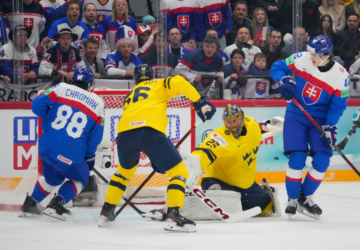 MS v ľadovom hokeji 2025: Slovensko podľahlo v úvodnom zápase favoritom zo Švédska