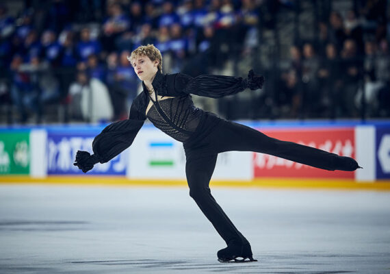 Krasokorčuľovanie: Ilia Malinin si pripísal druhý triumf na Grand Prix